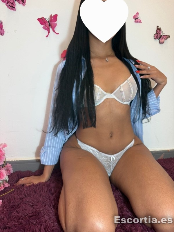 Señorita española 22 escort Sevilla