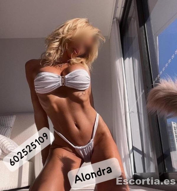 Señorita venezolana 32 escort Murcia