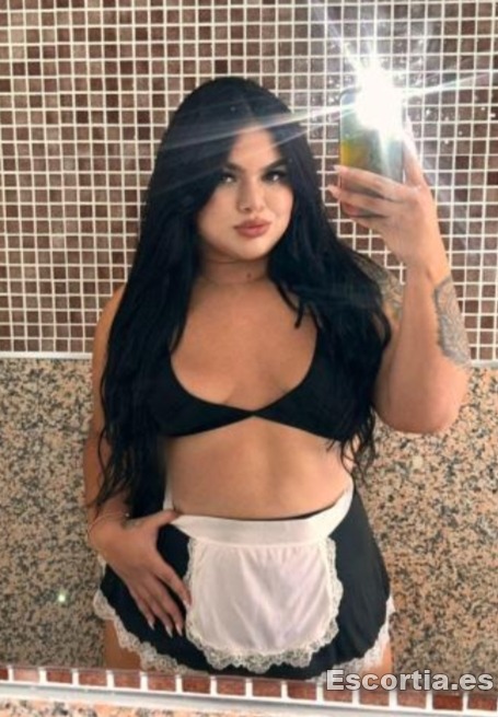Escort latina 22 photo 2