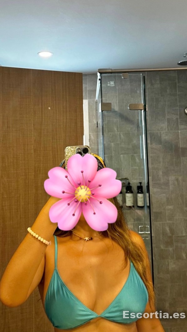 Puta latina 26 escort Valladolid