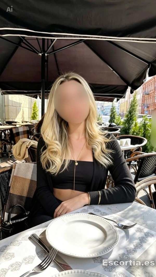 Señorita latina 30 photo 2