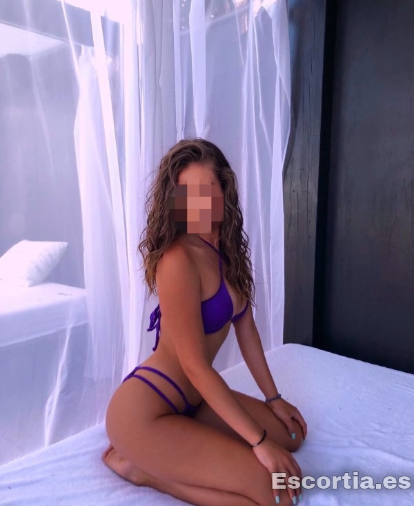 Rebeca escort Madrid