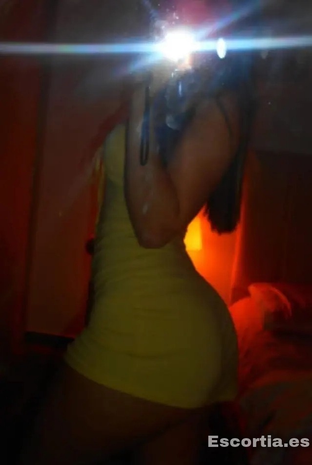 Siempre Mojada escort Valladolid