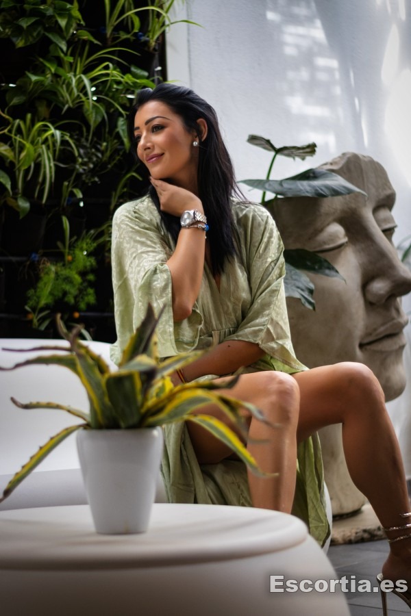 Adriana Serbia photo 3