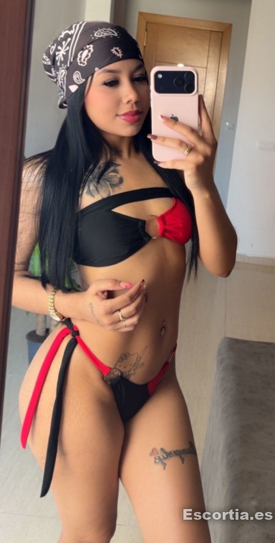 Puta venezolana 19 photo 5