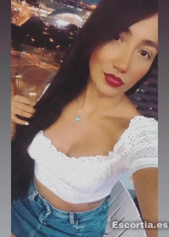 Camila escort Madrid