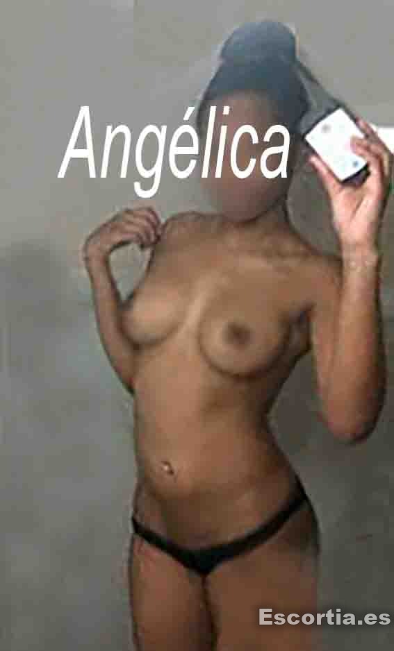 Angelica photo 3