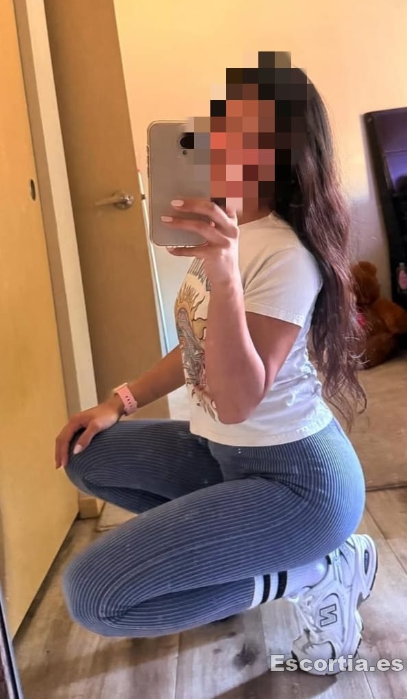 Señorita española 27 escort Sevilla