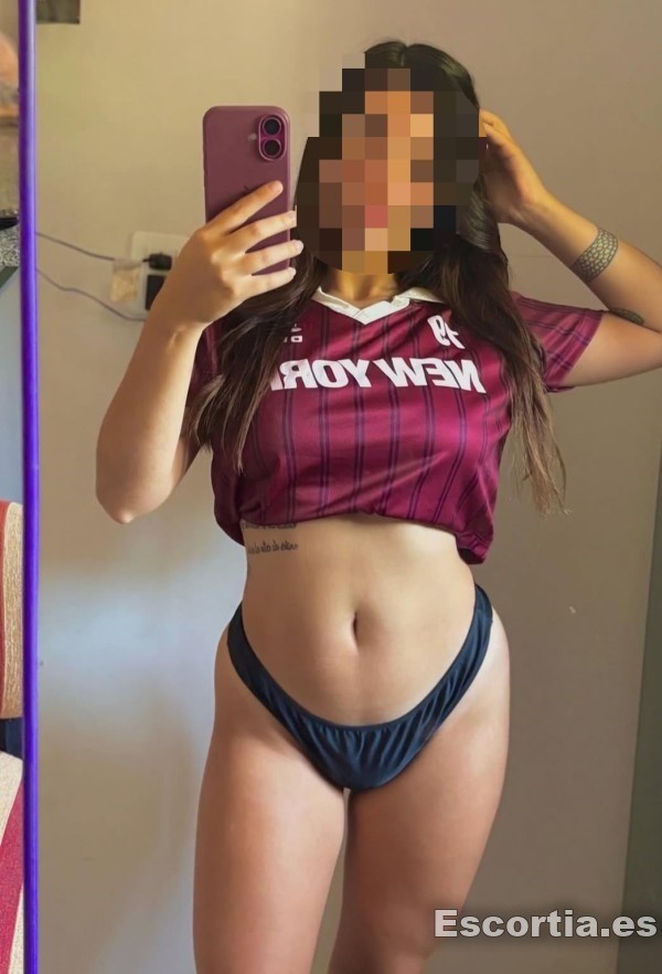 Señorita latina 22 escort Madrid