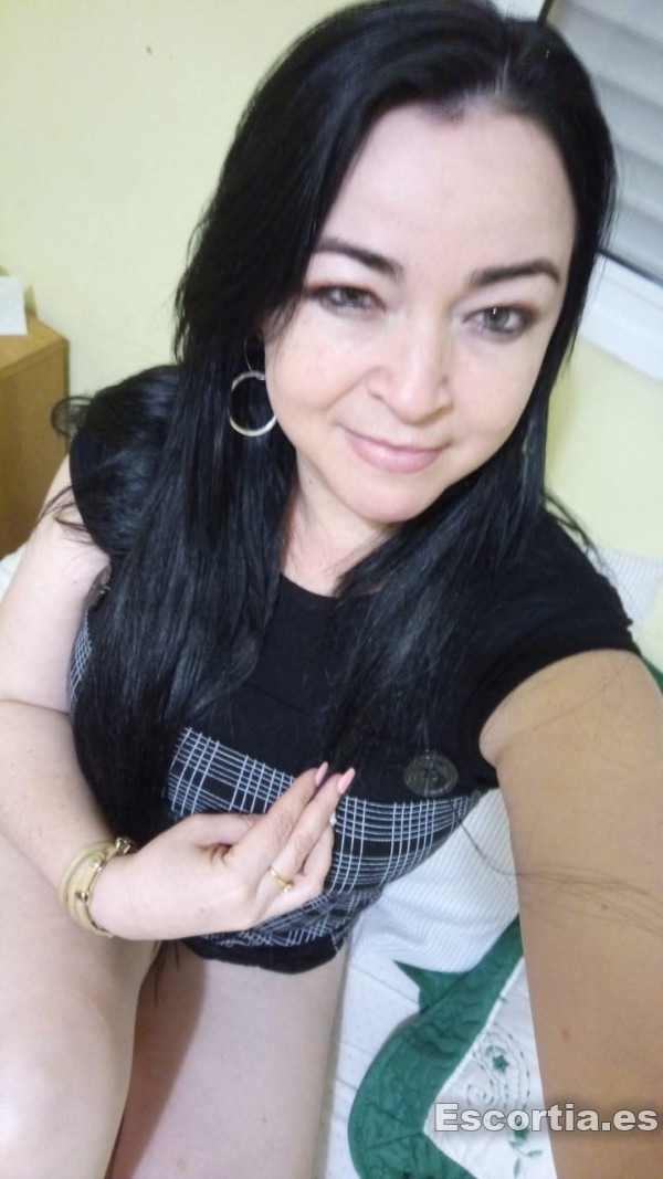 Señorita latina 40 photo 3