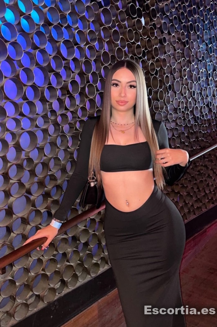 Noemí escort Murcia