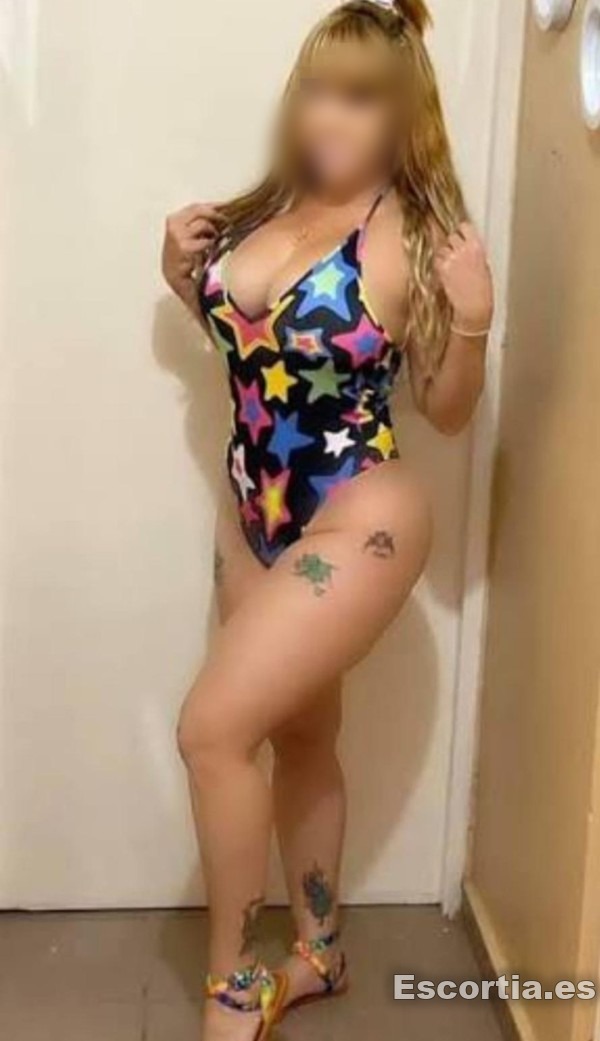 Escort latina 40 photo 5