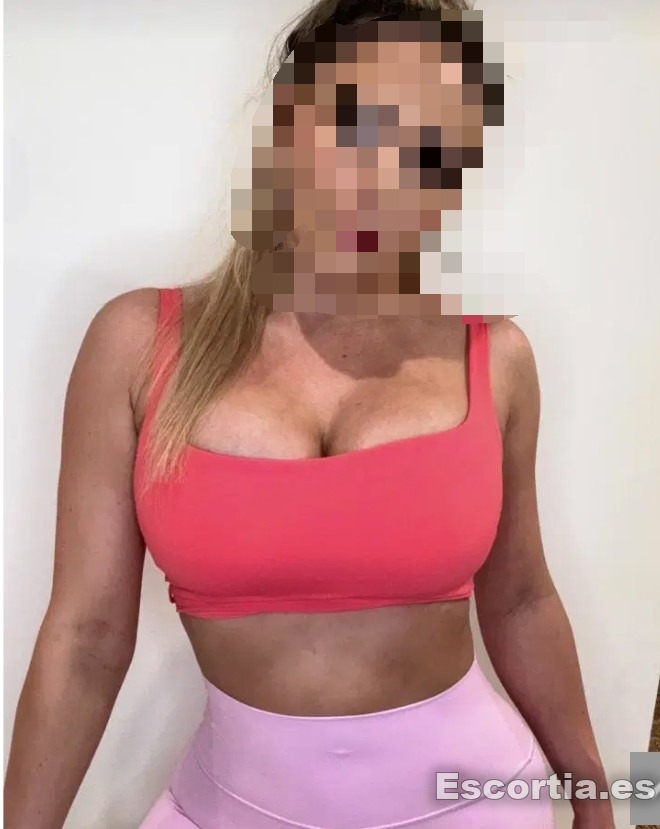 Señorita latina 31 escort Granada