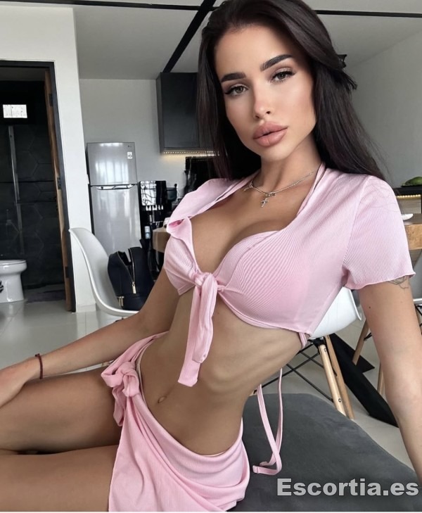 Señorita griega 23 escort Marbella