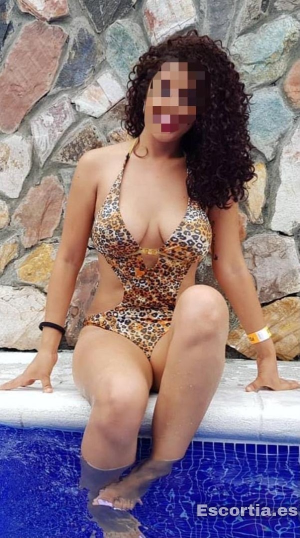 Puta latina 25 photo 3