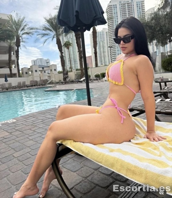 Oriana photo 4