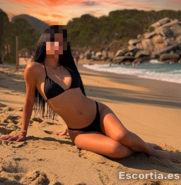 Escort latina 24 photo 6