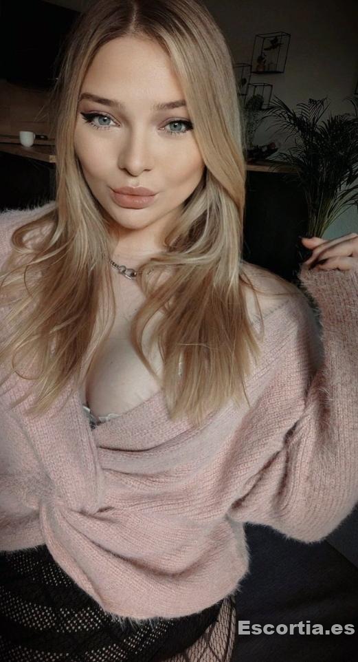 Adriana escort Barcelona