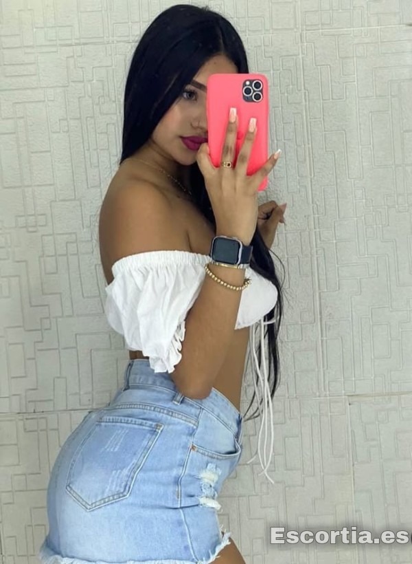 Bebe photo 6