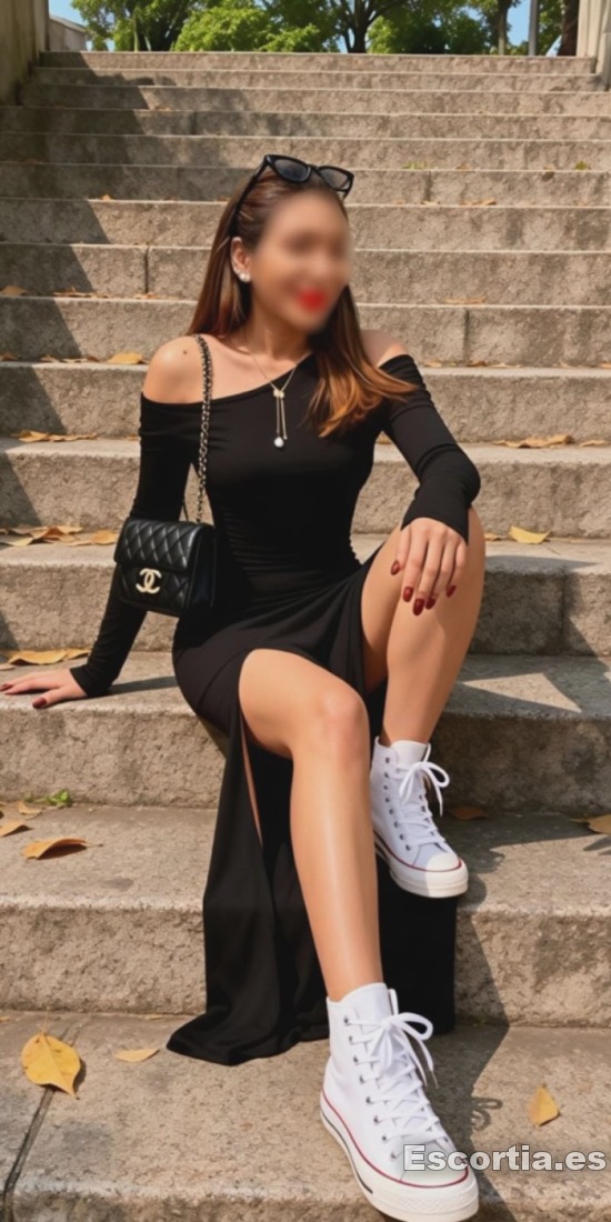 Mónica escort Valladolid