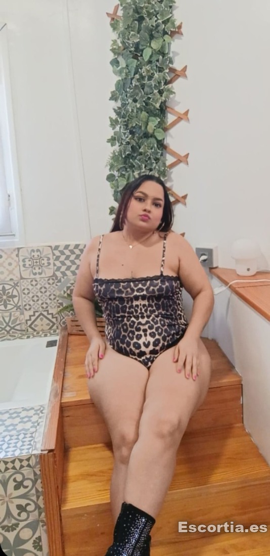 Puta colombiana 28 escort Murcia