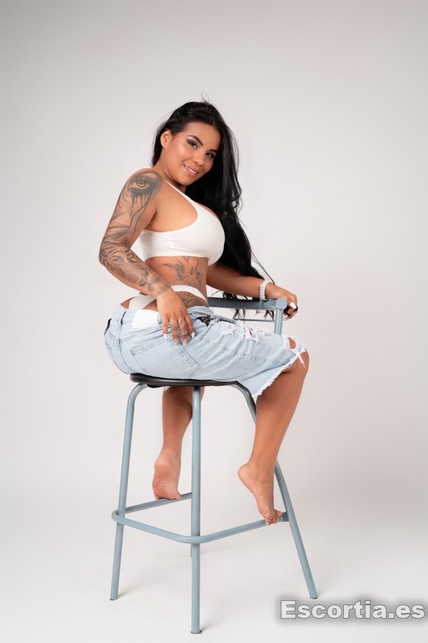 Señorita latina 24 photo 4