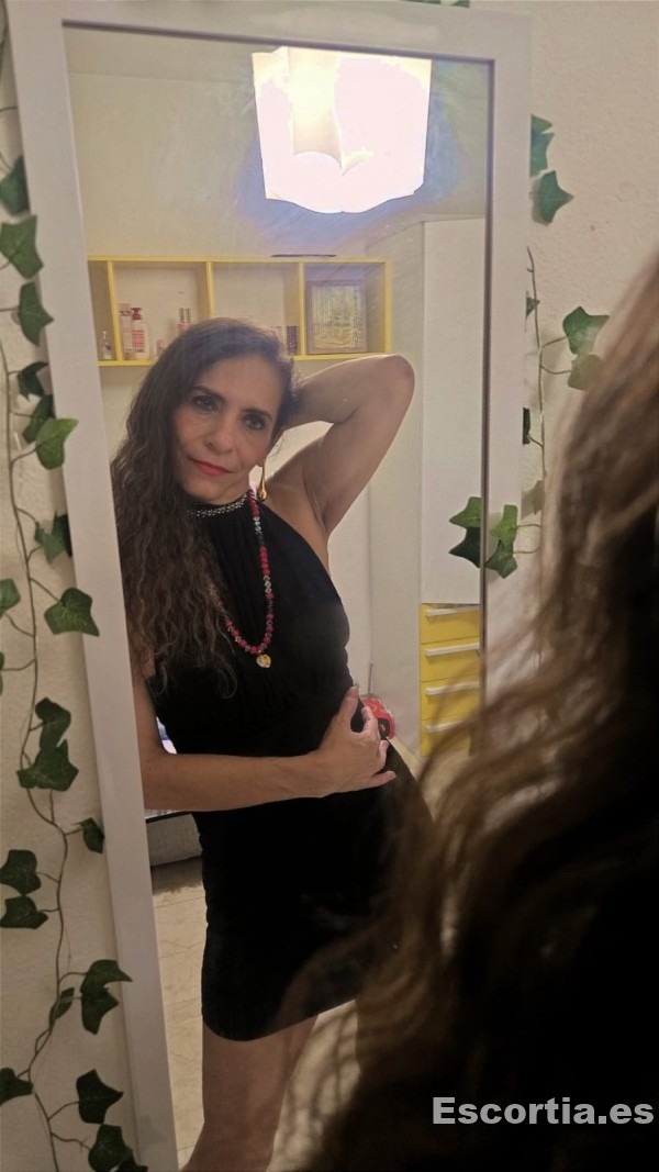 Samira photo 2