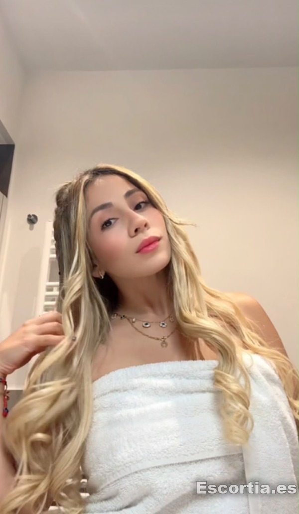 Fernanda photo 8