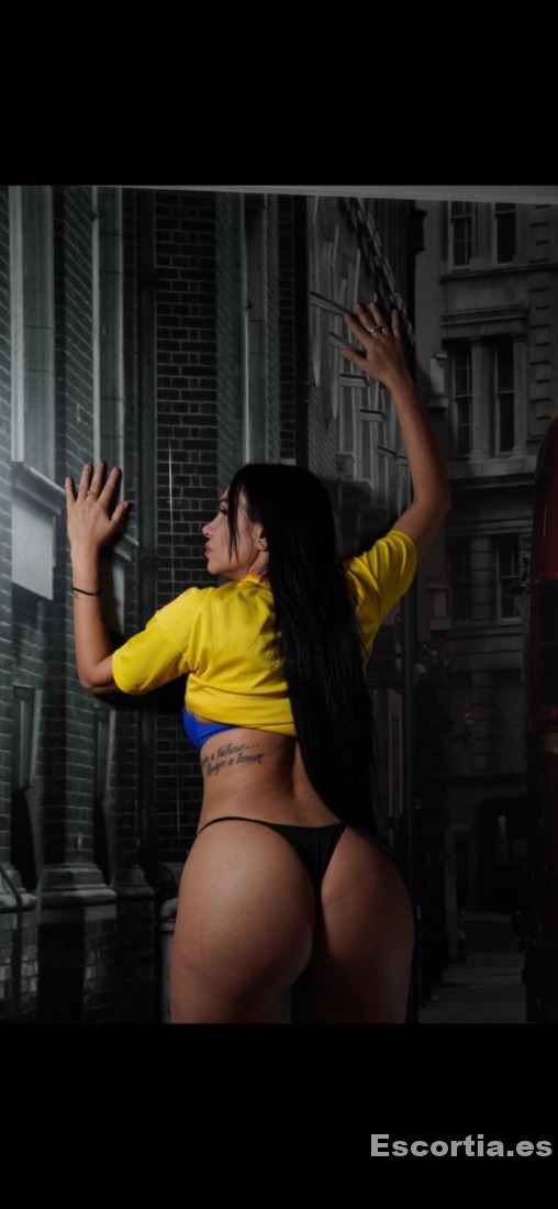Escort colombiana 28 photo 2