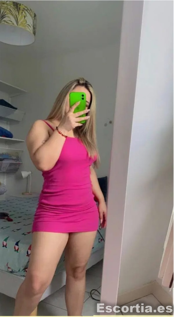 Escort latina 28 photo 3