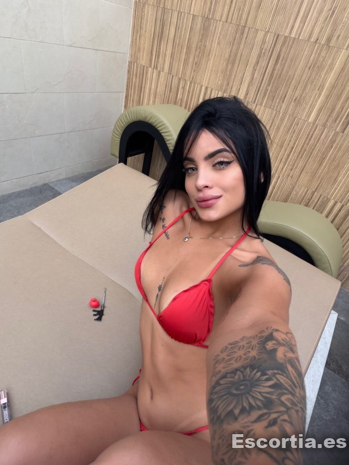 Sabrina photo 3