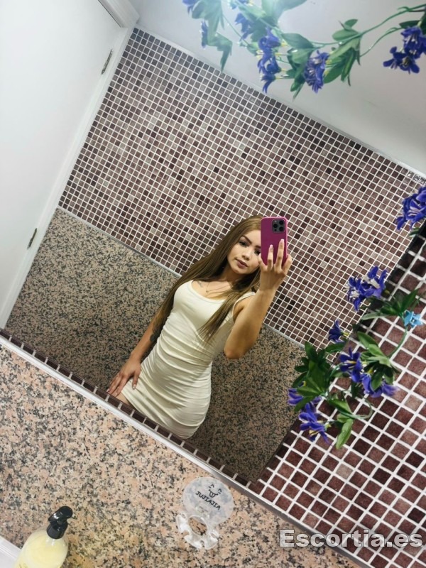 Samanta photo 2