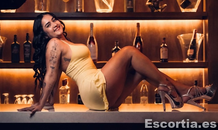 Puta colombiana 24 escort Barcelona