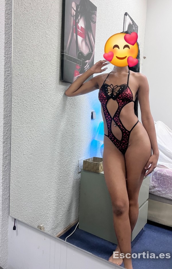 Escort colombiana 22 escort Madrid