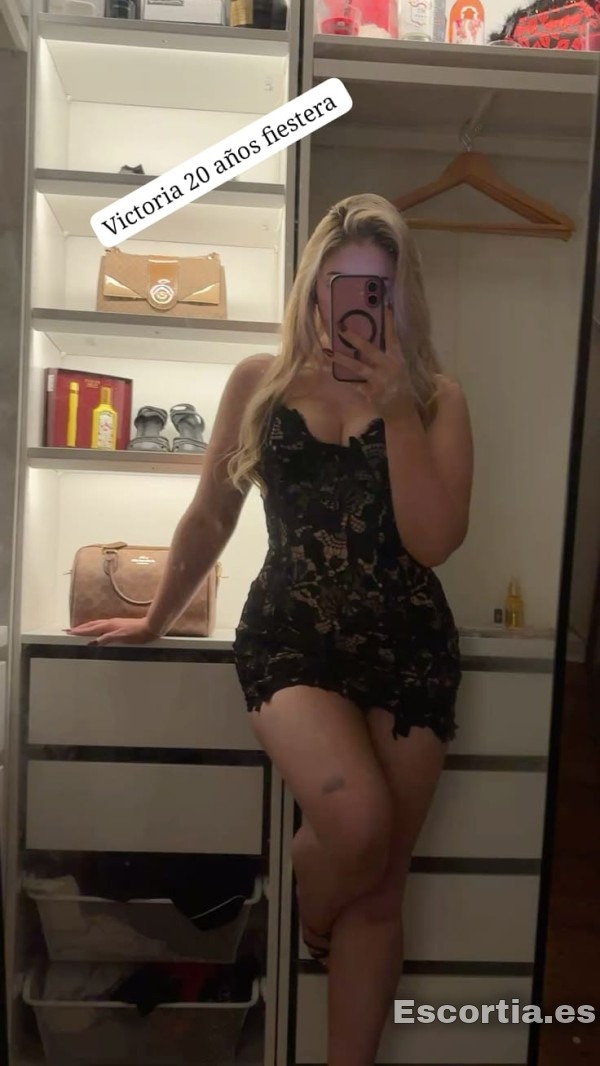 Señorita latina 18 photo 3