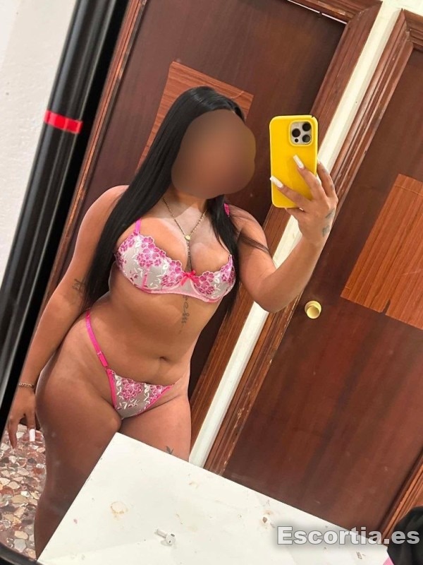 Luciana photo 3