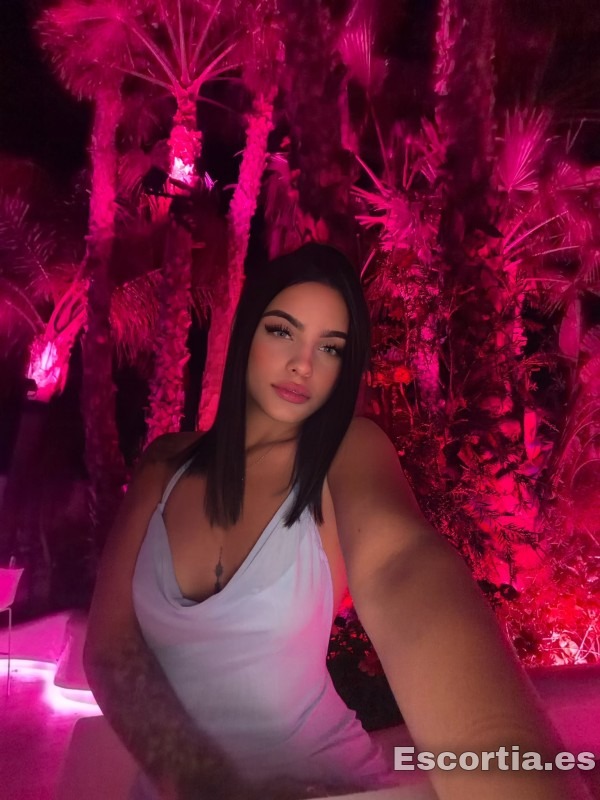 Sabrina photo 2