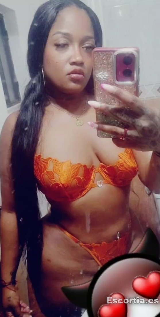 Kendra photo 3