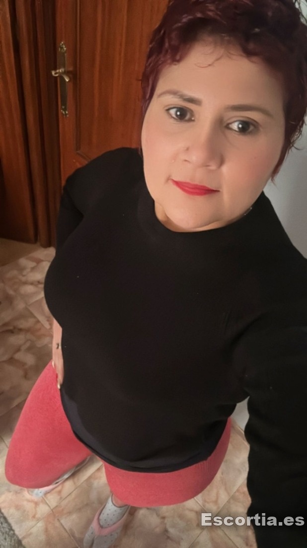 Escort latina 30 photo 7