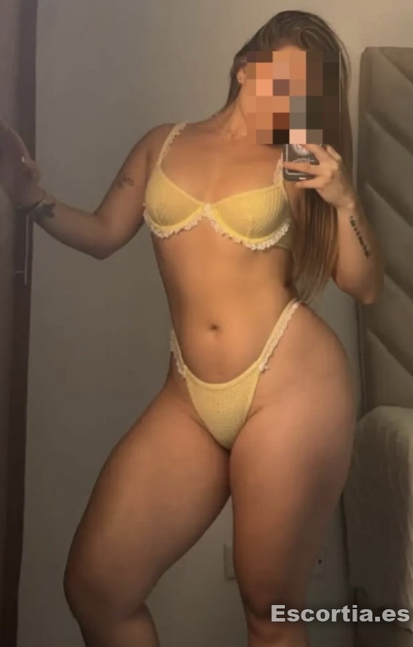 Cachondita photo 2
