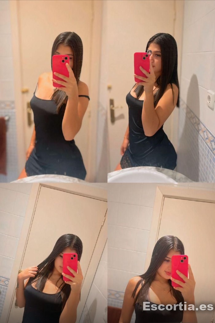 Escort latina 23 photo 10