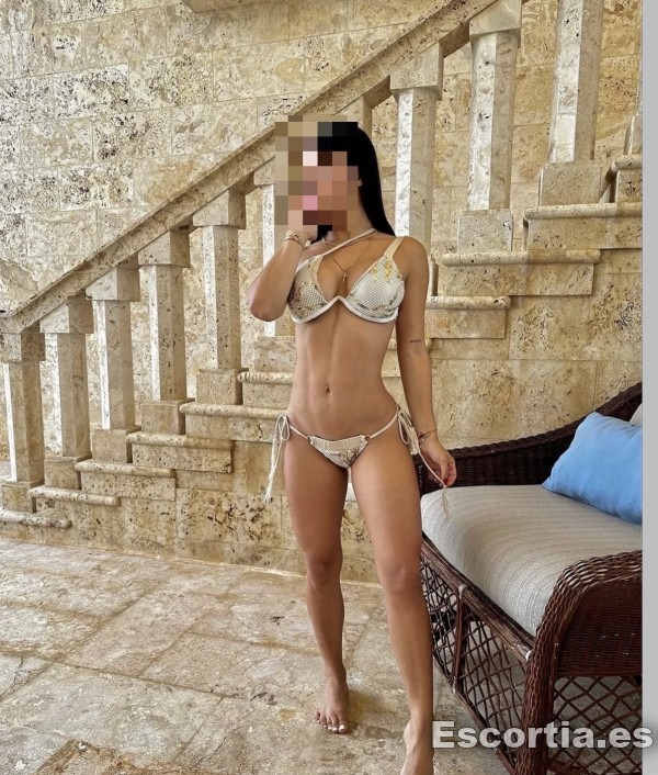 Eva photo 3