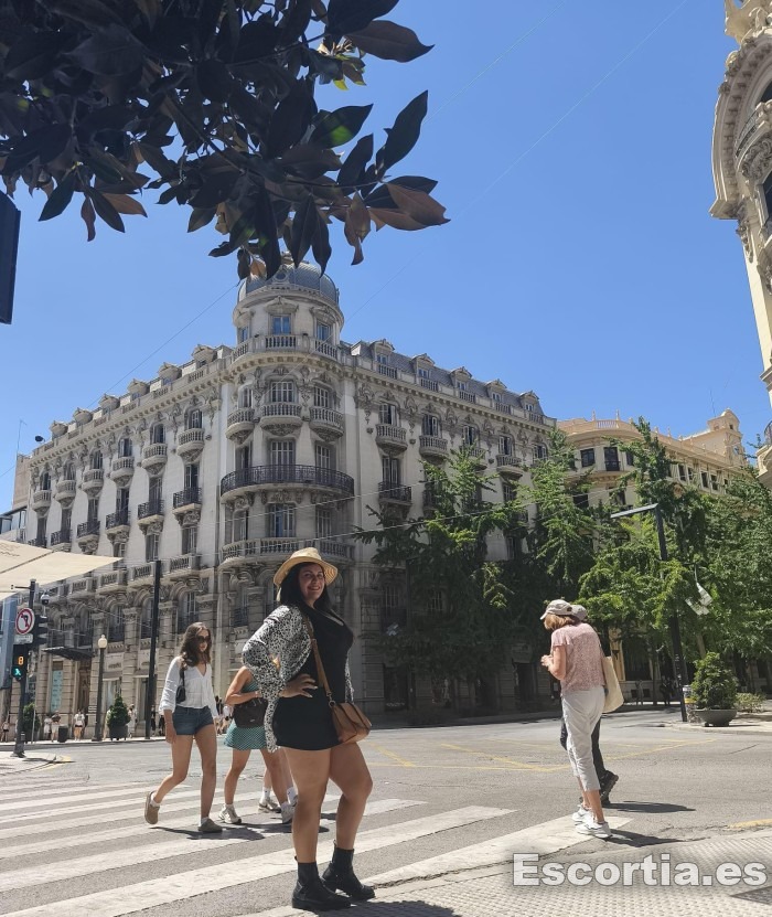 Escort colombiana 26 photo 5