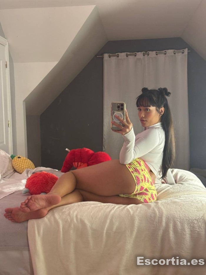 Emma photo 5