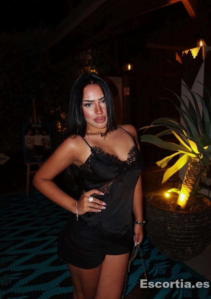 Vicky photo 4