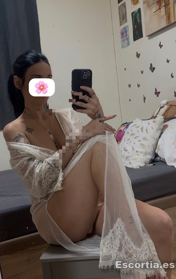 Puta 25 escort Málaga