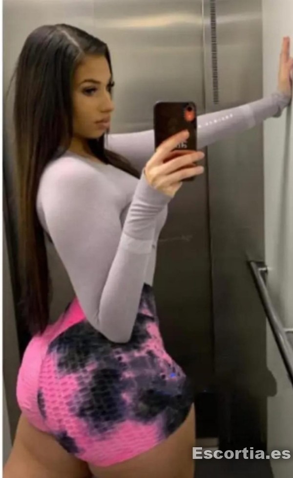 Ambar photo 2