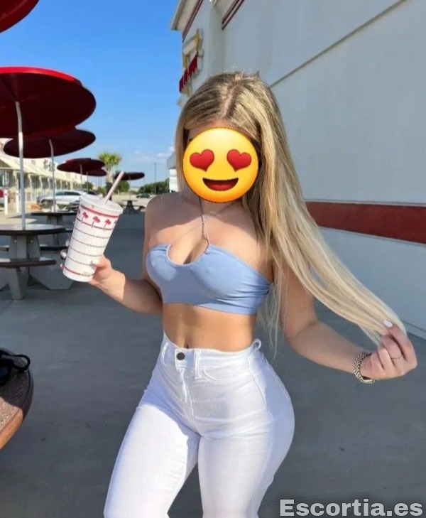 Laura photo 4