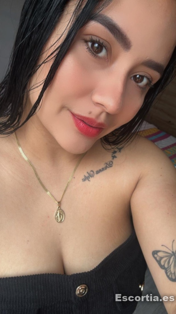 Sara photo 4