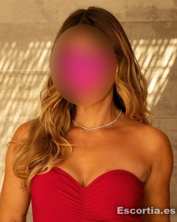 Karina photo 2